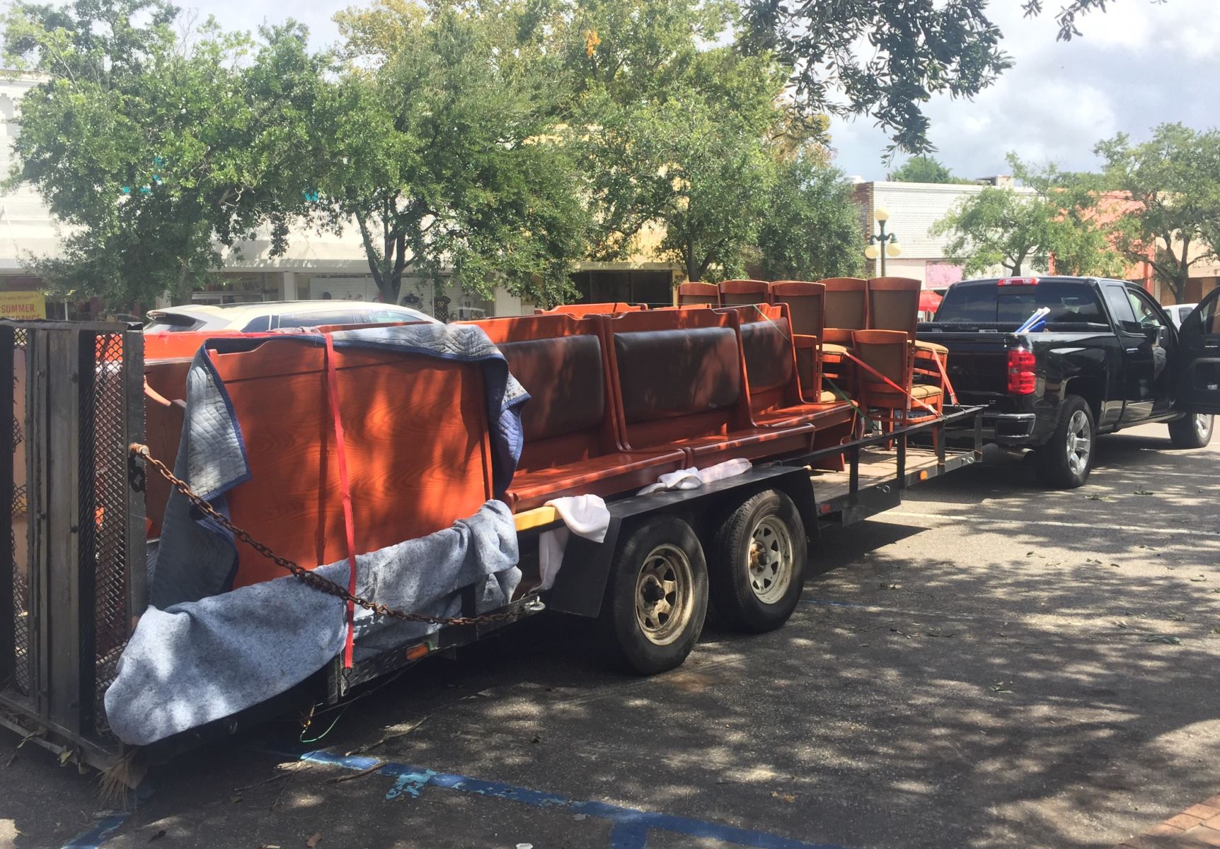Georgetown pack up